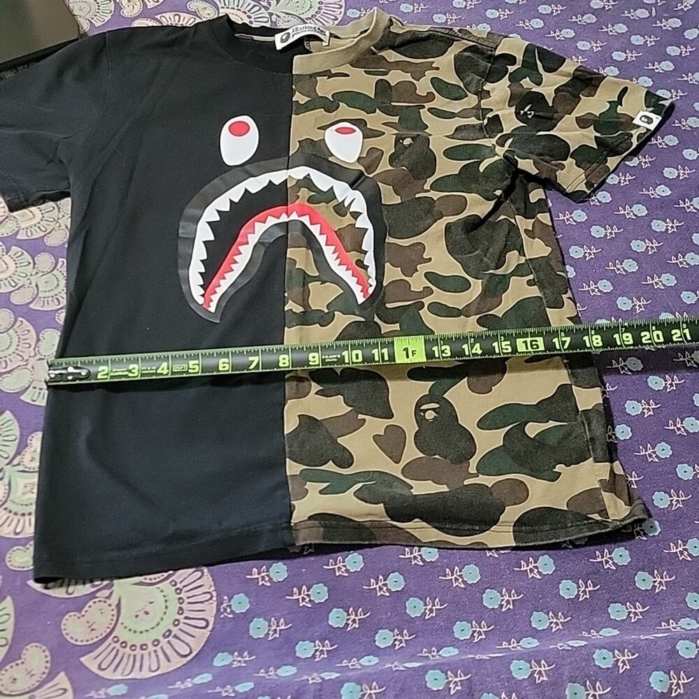 A Bathing Ape Graphic Tee - Picture 9 of 9